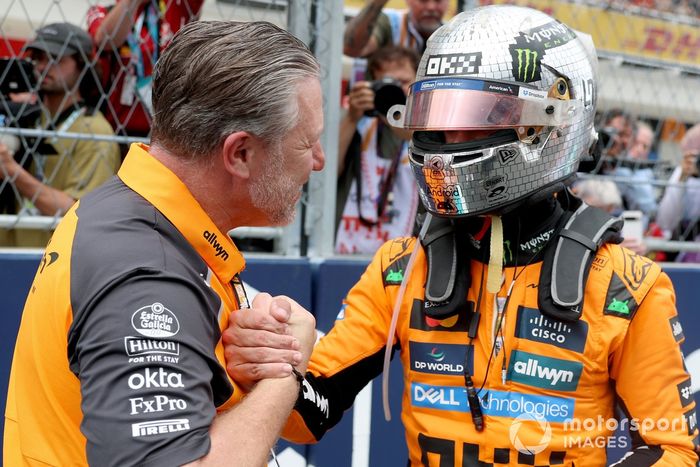 Lando Norris, McLaren, Zak Brown, McLaren