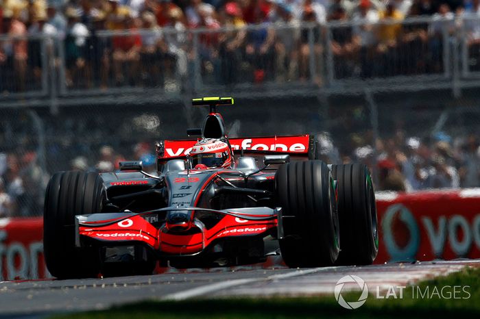 McLaren MP4-23 (2008)