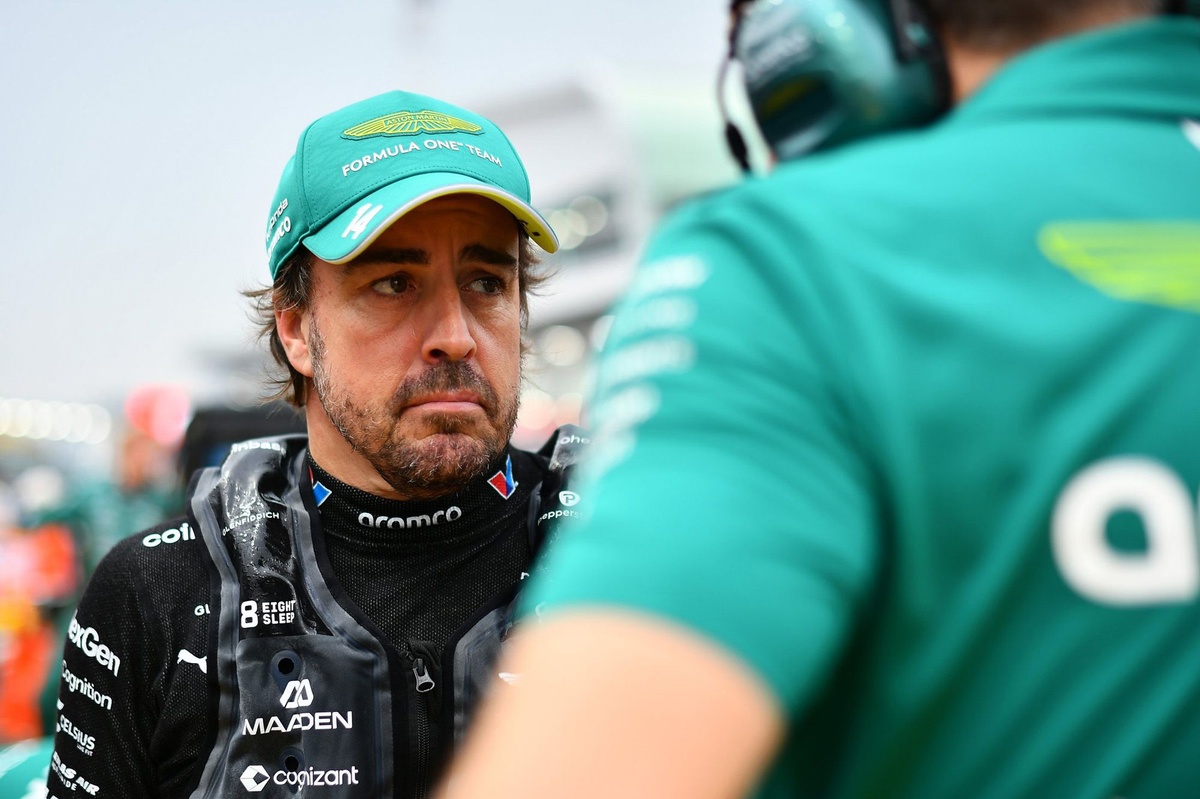 Honda confirma el cambio de motor de Alonso en Singapur: ¡habrá penalización! #F1 #FVDigital