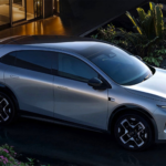 Xpeng revela su competidor directo al Tesla Model Y, Juniper, en tiempo récord tras la filtración de imágenes.