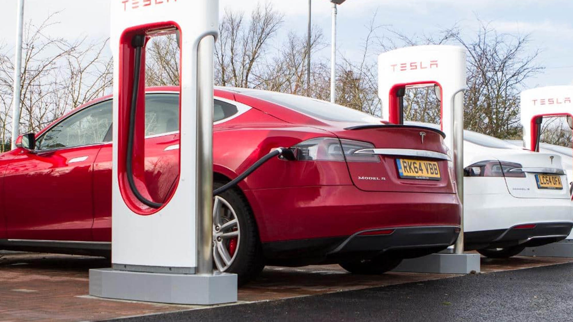 «Nueva tecnología de cargadores de doble nivel para vehículos eléctricos: la innovación que transforma la eficiencia de la recarga»