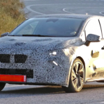 «Nueva generación del Renault Clio asegura su vigencia con un revolucionario diseño híbrido y accesible para 2026»