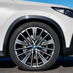 «El SUV eléctrico de alta gama que sorprende al perfilarse entre los líderes en ventas a pesar de su elevado precio respecto a sus competidores»