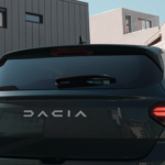 «Dacia revoluciona el mercado: el coche más popular en España estrena motor híbrido y desafía la tendencia SUV»