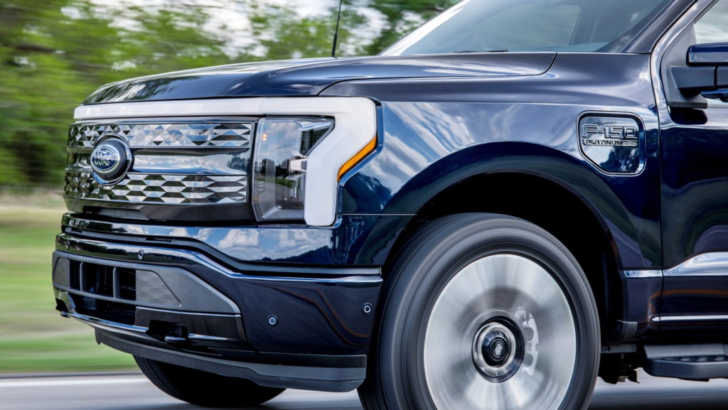 Estados Unidos desafía las expectativas con el ascenso de las ventas de vehículos eléctricos en un mercado tradicionalmente impulsado por V8 y ‘muscle cars’.