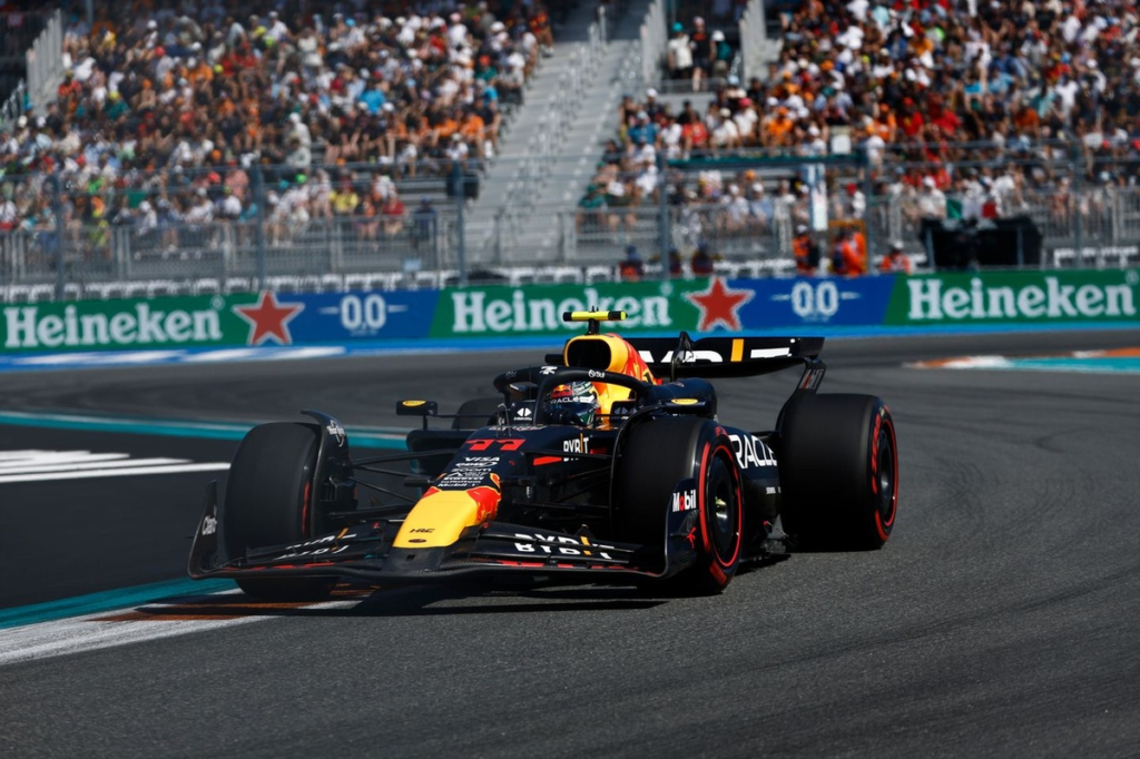 Red Bull “no cambió el coche en Miami” y niega los rumores sobre los frenos asimétricos #F1