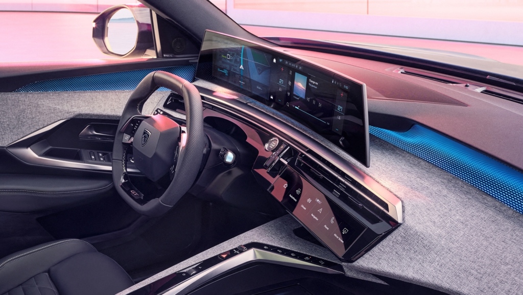 «Oferta exclusiva: SUV de primera categoría recorta su precio en 3.500 €, con amplio maletero de 520 litros, pantalla panorámica y destacada autonomía eléctrica»