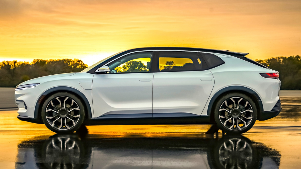 «Stellantis suspende lanzamiento de SUV eléctrico de larga autonomía, pero planea regreso triunfal en 2026 con dos nuevos vehículos eléctricos»