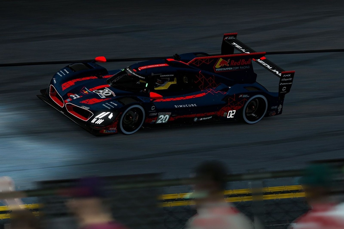Verstappen logra un podio virtual en las 24H de Daytona tras una descalificación #F1