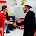 Cómo la ‘Hamiltonmanía’ ya se ha desatado dentro y fuera de Ferrari #F1