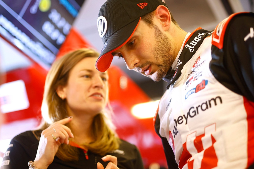 Por qué Haas cree que su nueva ingeniera de carrera es perfecta para Ocon #F1