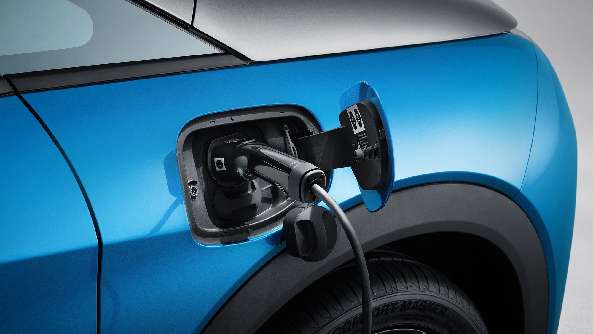 «Oferta exclusiva: Ahorra hasta 17.550 euros en el popular vehículo eléctrico chino que conquista a España»