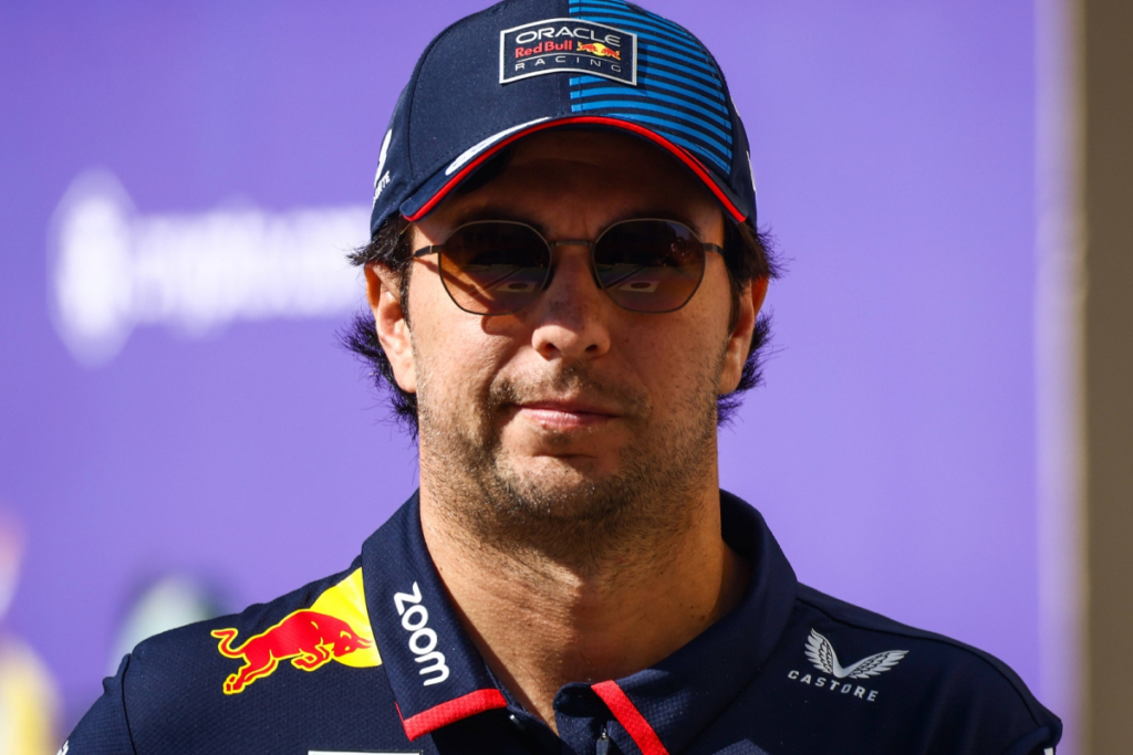 Checo Pérez hoy: Destapan el mal trato de Marko; Su familia anuncia regreso a F1