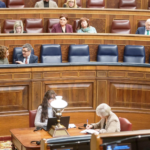 El Gobierno fracasa en la aprobación del decreto clave: se suprimen las subvenciones para la adquisición de vehículos eléctricos en España