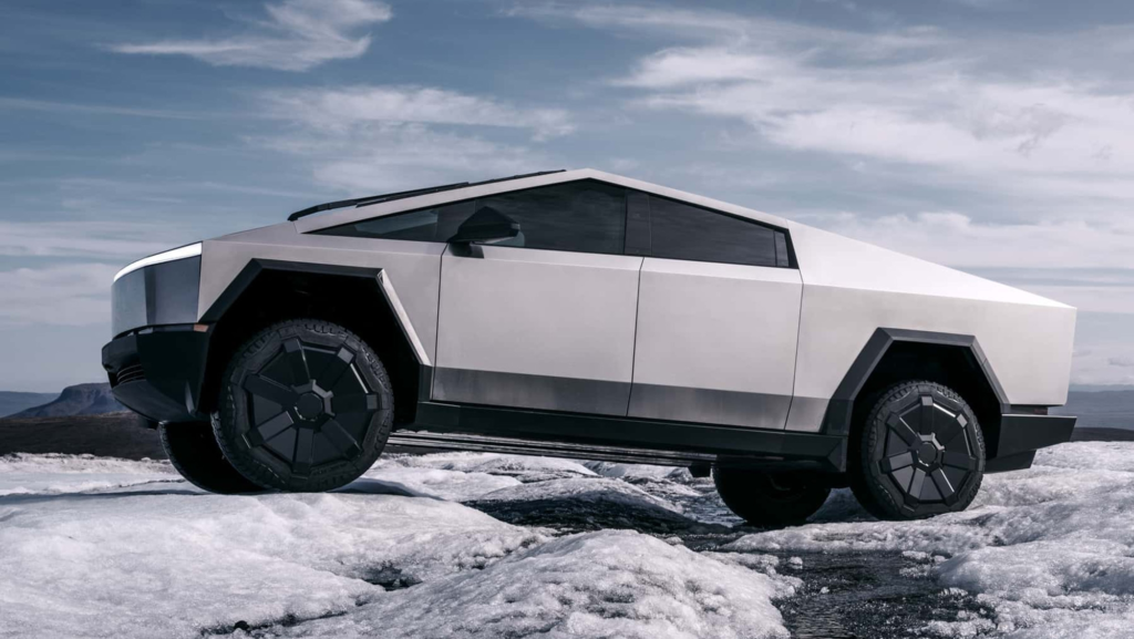 Tesla reemplaza de manera confidencial las gigantescas baterías de la Cybertruck debido a un enigmático inconveniente