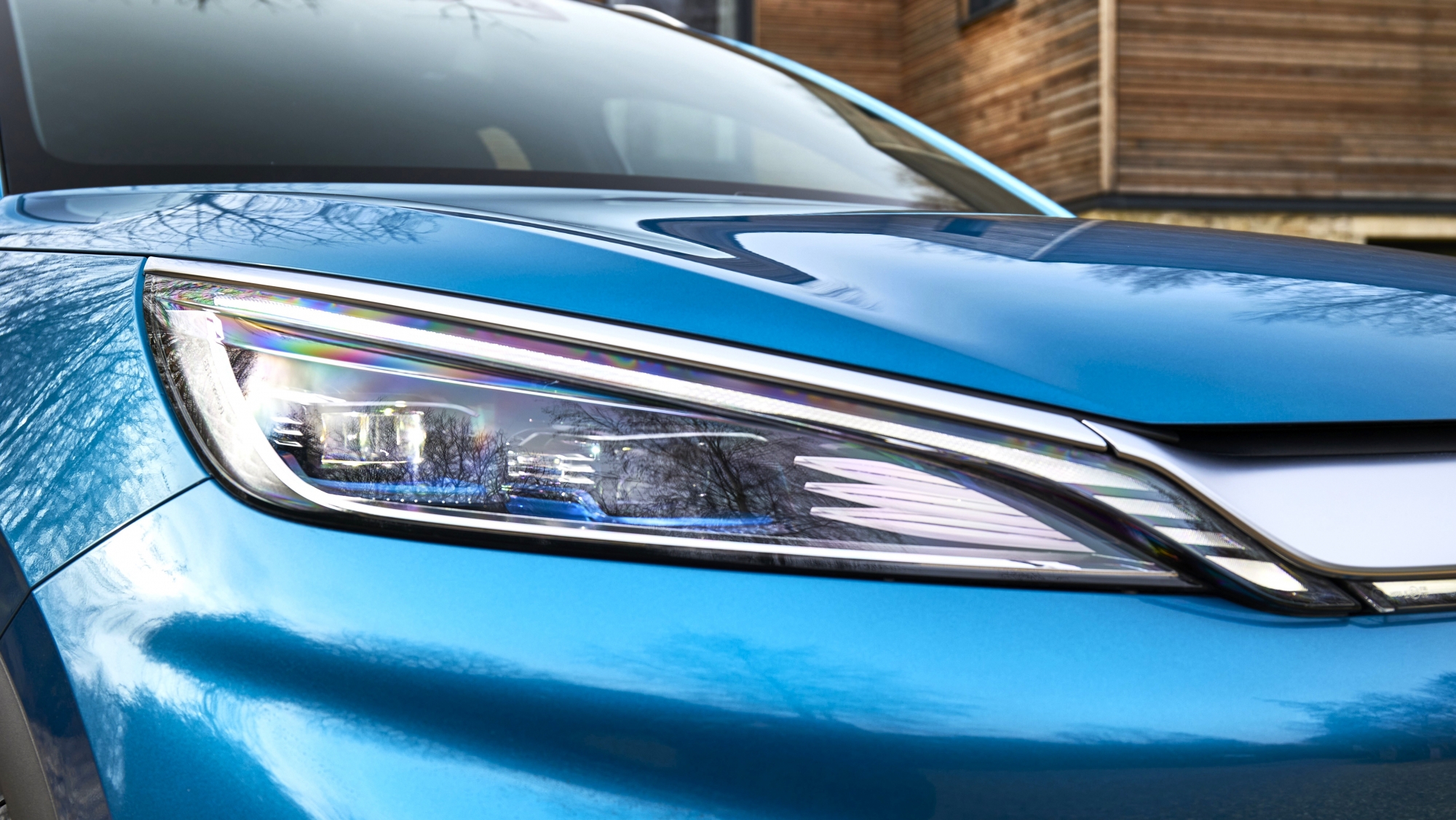 **»Oportunidad sin precedentes: Obtén un descuento de 14,500 euros en el SUV eléctrico de BYD, ¡ahorra un 37% hoy!»**