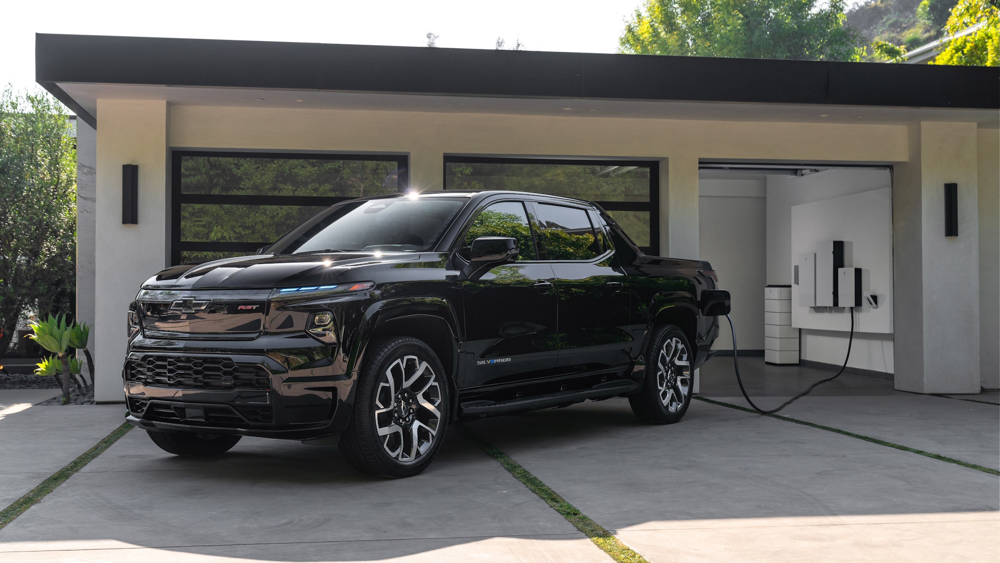 General Motors busca revolucionar la industria de vehículos eléctricos con innovadora tecnología de celdas de batería en diseño vanguardista.
