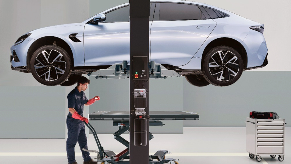 Desmitificando los Mitos: La Durabilidad de los Coches Eléctricos Iguala e Incluso Supera a la de los de Combustión Interna