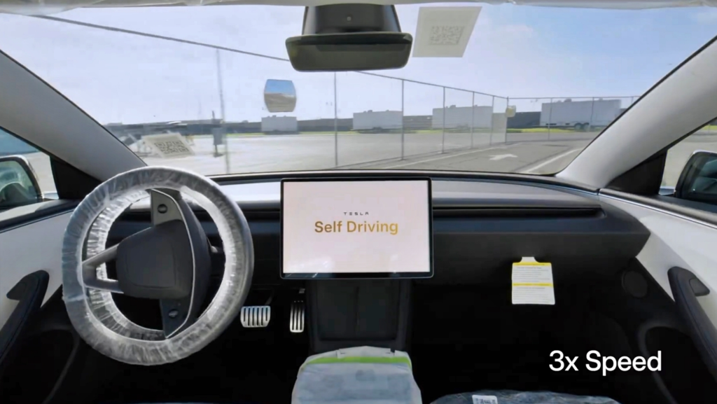 «Tesla revoluciona la industria automotriz: vehículos autónomos se dirigen solos a áreas de carga sin necesidad de operación humana»