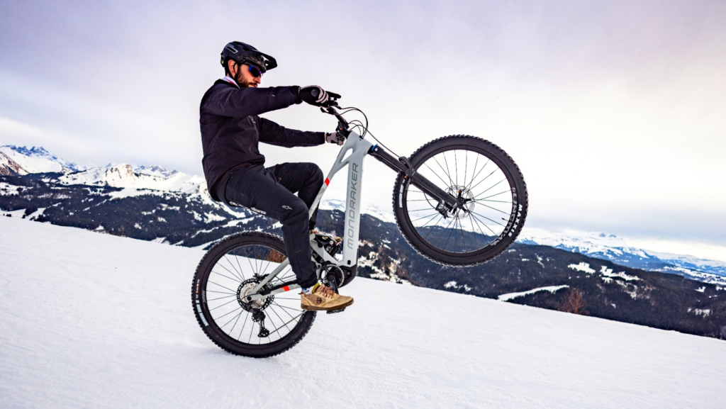 «Explorando paraísos en dos ruedas: La marca española de bicicletas que hace realidad el sueño del mountain bike en entornos idílicos»