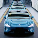 Xiaomi se posicionaría entre los principales fabricantes de coches eléctricos a pesar de sus inicios en smartphones y patinetes, demostrando el potencial del mercado chino