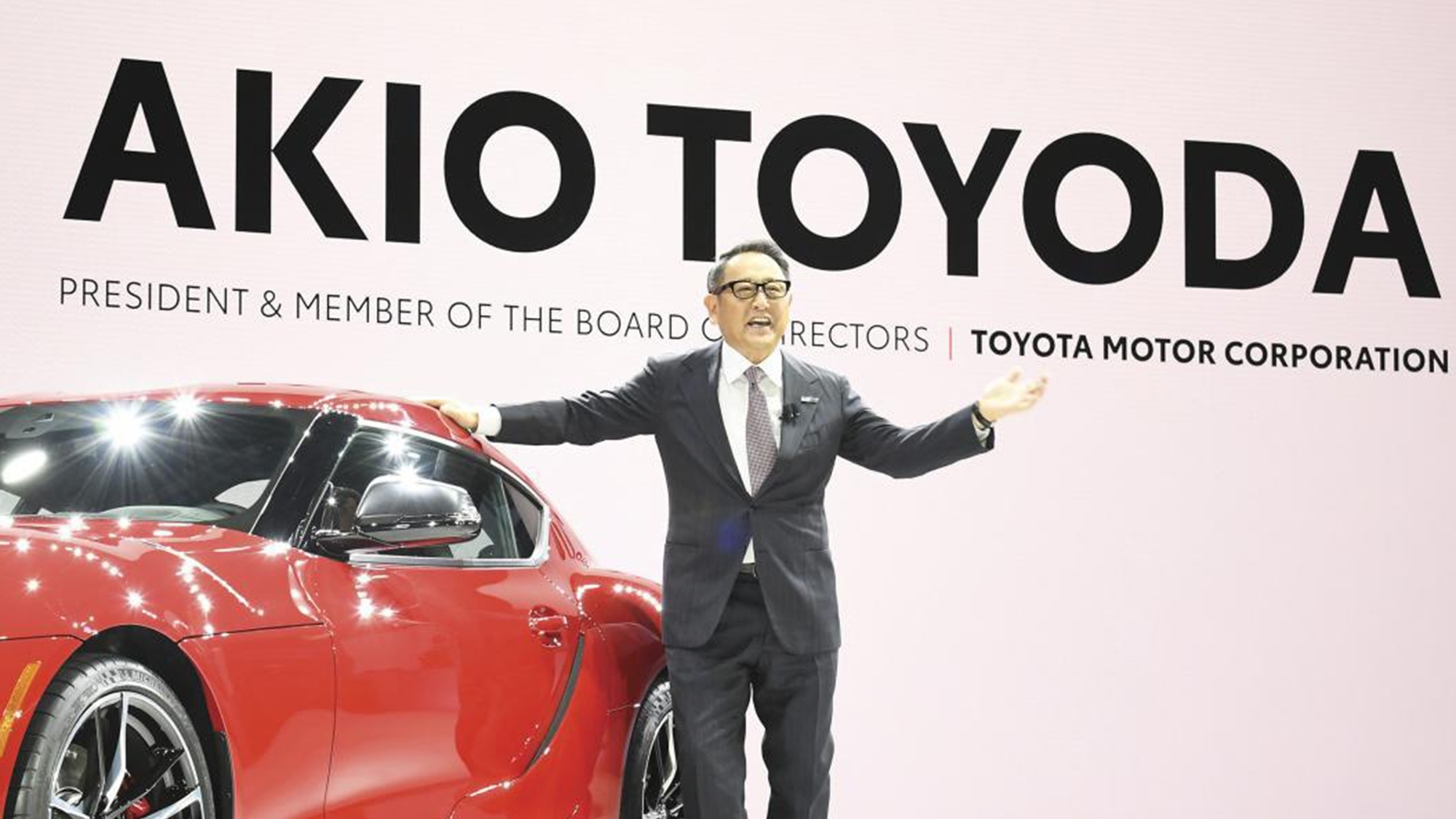 Presidente de Toyota se sorprende al revelar que Honda y Nissan nunca se han comunicado con la empresa.