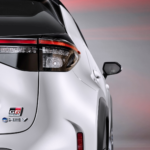 El vehículo híbrido líder en ventas en España, excluyendo taxis y VTC: robusto SUV compacto con eficiencia energética excepcional.