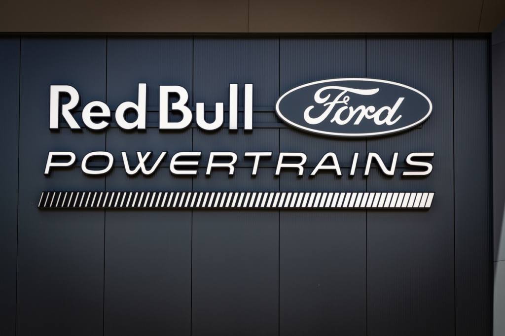 Qué está haciendo ahora Ford para ayudar a Red Bull F1 en 2026 #F1