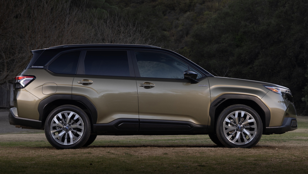 Más fiable que Toyota, este SUV híbrido estrena evolución para optar a 1.000 kilómetros de autonomía