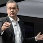 El CEO de Lucid, que tiene coches con más de 800 km de autonomía, asegura que "los 290 km de rango son el futuro