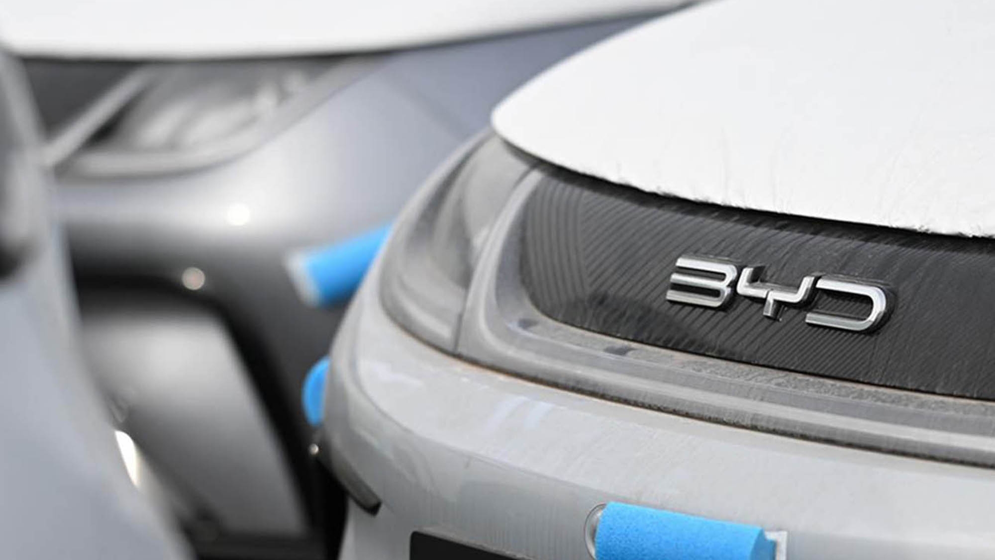 Esto es lo que opina la OCU sobre la realidad de los coches eléctricos chinos que ya recorren nuestras carreteras