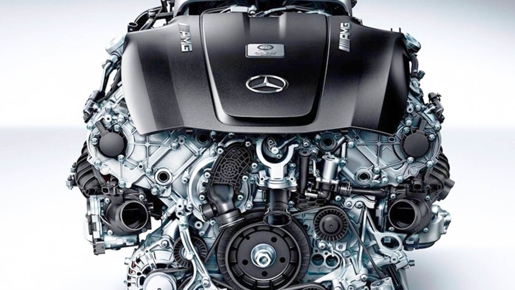 Es símbolo de alto rendimiento, pero cambia sus ruidosos y contaminantes motores V8 por sistemas eléctricos e híbridos