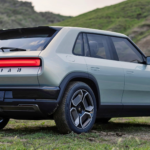 Los recortes de Trump (y Elon Musk) amenazan a este fabricante de coches y, concretamente, a los modelos que había anunciado para Europa