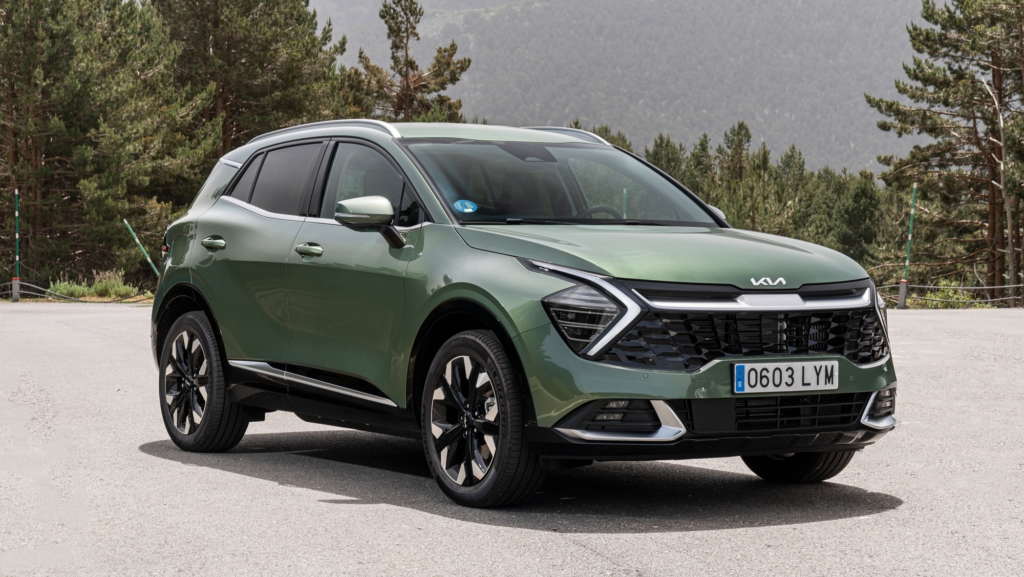 KIA Sportage PHEV (Versión 2024): Precio, medidas, motor, interior y maletero