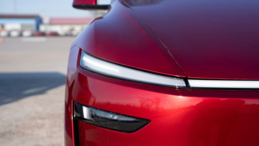 Tesla podría estar trabajando en un 'Súper Model Y' con hasta 800 kilómetros de autonomía