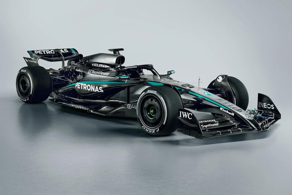 #Deportes: Mercedes muestra el W16, el primer coche de la era post-Hamilton #F1