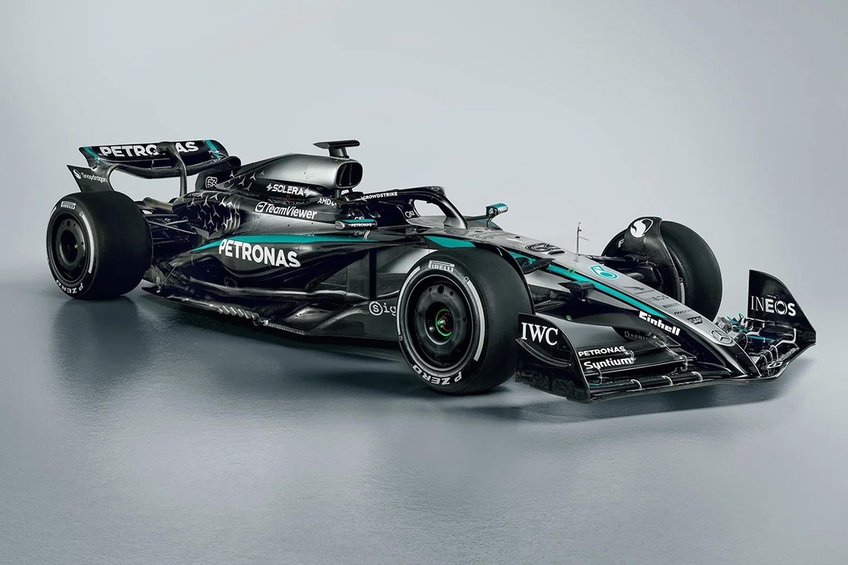 #Deportes: Mercedes muestra el W16, el primer coche de la era post-Hamilton #F1