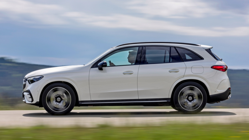 El SUV híbrido enchufable más vendido tendrá versión 100% eléctrica, y luchará con el BMW iX3, pero también con el Model Y de Tesla