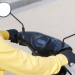 El mayor fabricante de motos del mundo visualiza India para ahorrar costes en sus futuros modelos eléctricos y evitar la bancarrota que atiza al sector