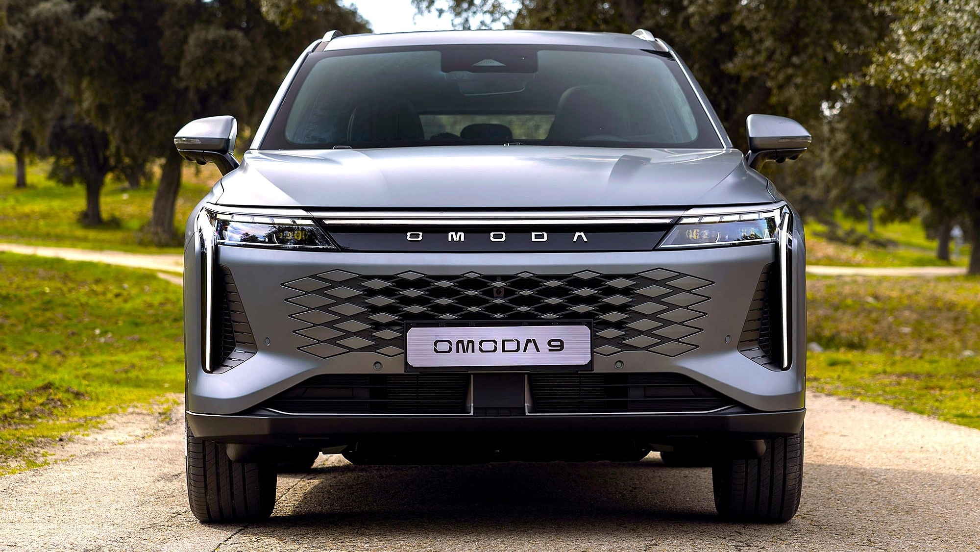 Más detalles del Omoda 9: un SUV híbrido enchufable al mismo precio que un Toyota RAV4, pero con 1.100 km de autonomía y 600 CV