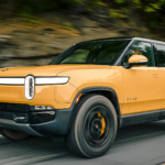 Los usuarios votan, como mejores coches eléctricos, a los BMW y Rivian. Tesla, fuera de los primeros puestos