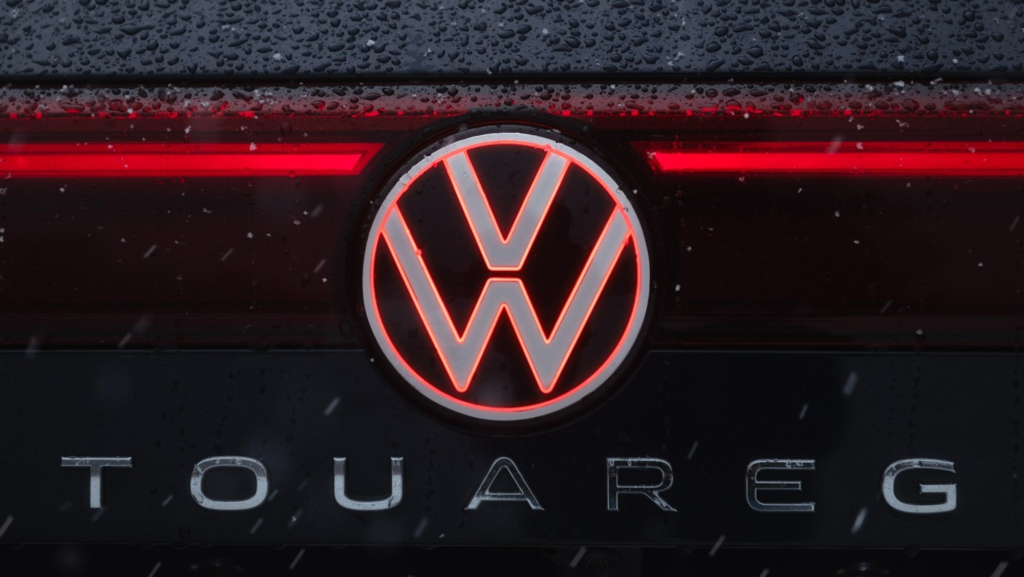 El CEO de Volkswagen dice que no repetirá el mismo error que otros fabricantes como muestra de respeto