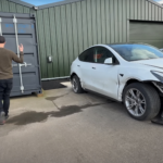 Esta solución da una segunda vida a las baterías de coches eléctricos de Tesla, BYD y otras marcas que no reparan los talleres mecánicos