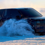Tiene el coche eléctrico con la carga más rápida del mundo, pero este será su primer SUV híbrido