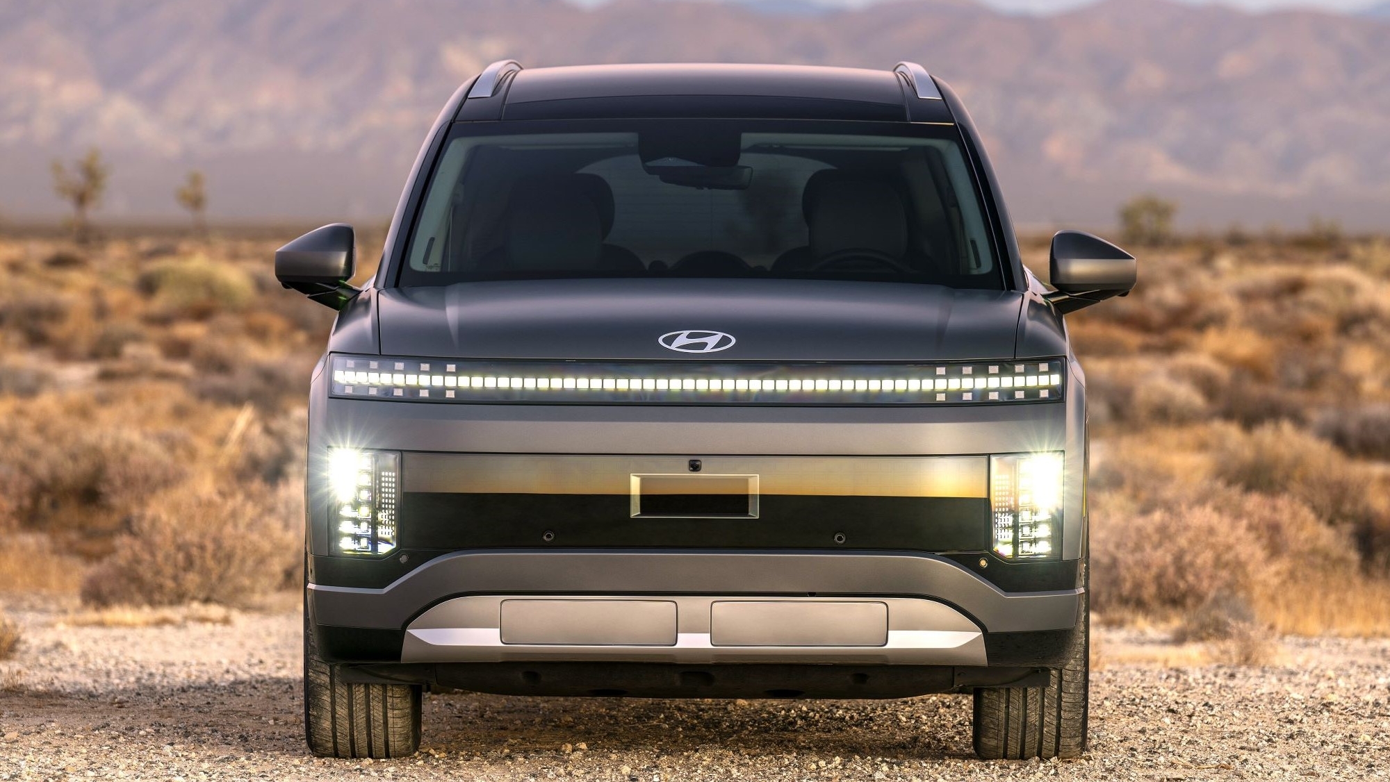 Pese a la "demonización brutal" sufrida por los coches eléctricos, Hyundai recuerda que los motores híbridos serán sólo "de transición"