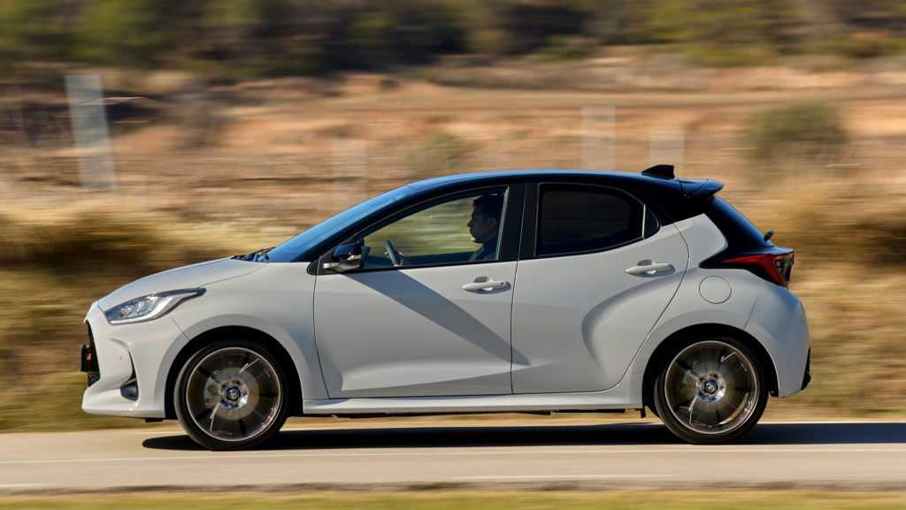Toyota ya piensa en un rival para el Renault 5, pero ahora "no es el momento adecuado"