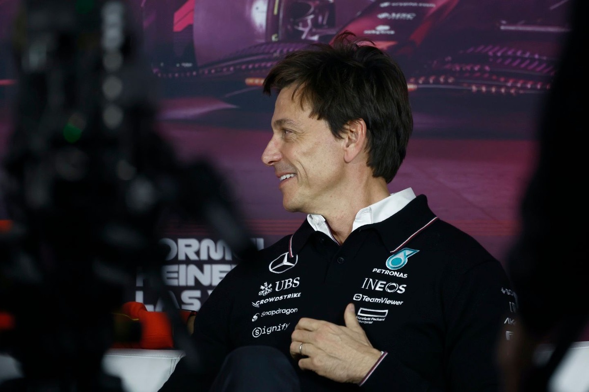 #Deportes: Wolff siguió mirando los tiempos de Hamilton en Australia: “Teníamos tres pilotos” #F1