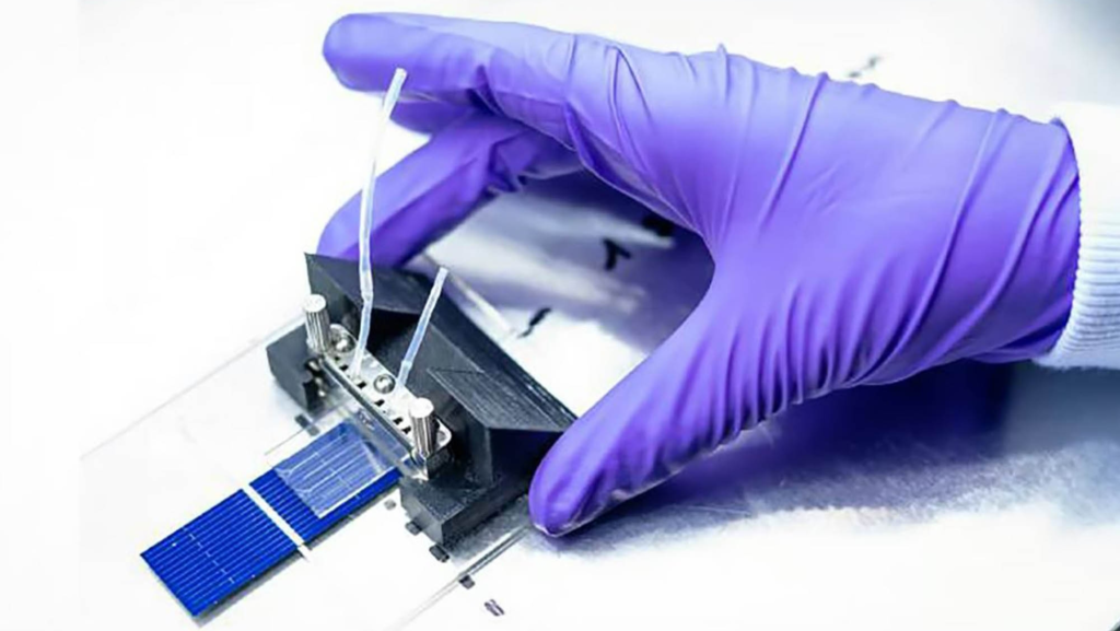 Esta tecnología almacena energía solar sin las clásicas baterías, utilizando un proceso químico diferente