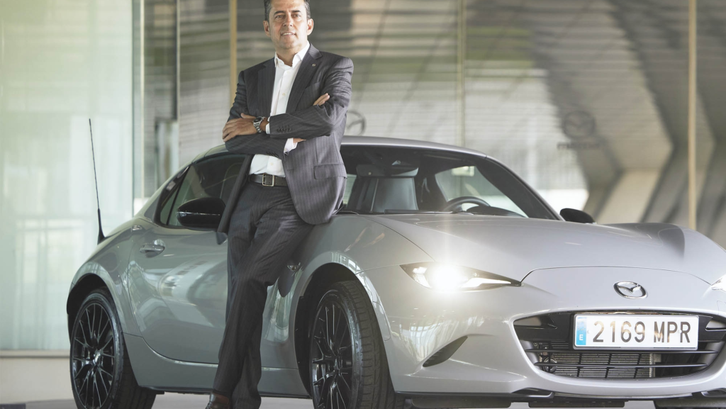 El CEO de Mazda España dice que no repetirán "las barbaridades que vemos en el mercado" para vender coches eléctricos