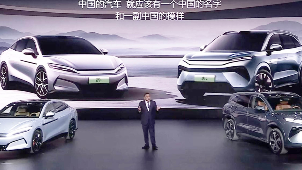BYD ofrece detalles técnicos de la plataforma que carga sus coches eléctricos tan rápido como si repostasen gasolina
